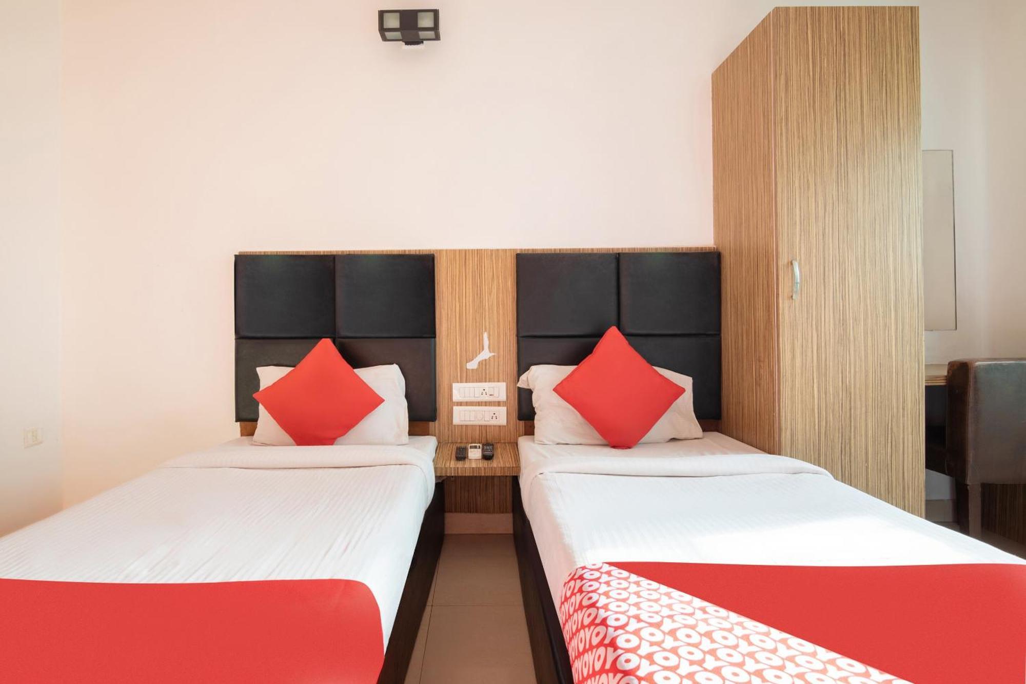 Oyo Flagship 7558 Galaxy Inn Bengaluru Kültér fotó